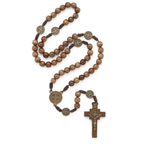 Terço de Madeira Imbuia São Bento 8 mm – Cordão Ouro Velho