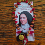 NOVENA SANTA TERESINHA - PETALAS VERMELHAS - RELICARIO