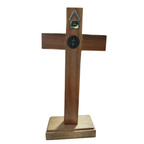 Cruz de Mesa em Madeira 17 cm – Ouro Velho com Medalha de São Bento