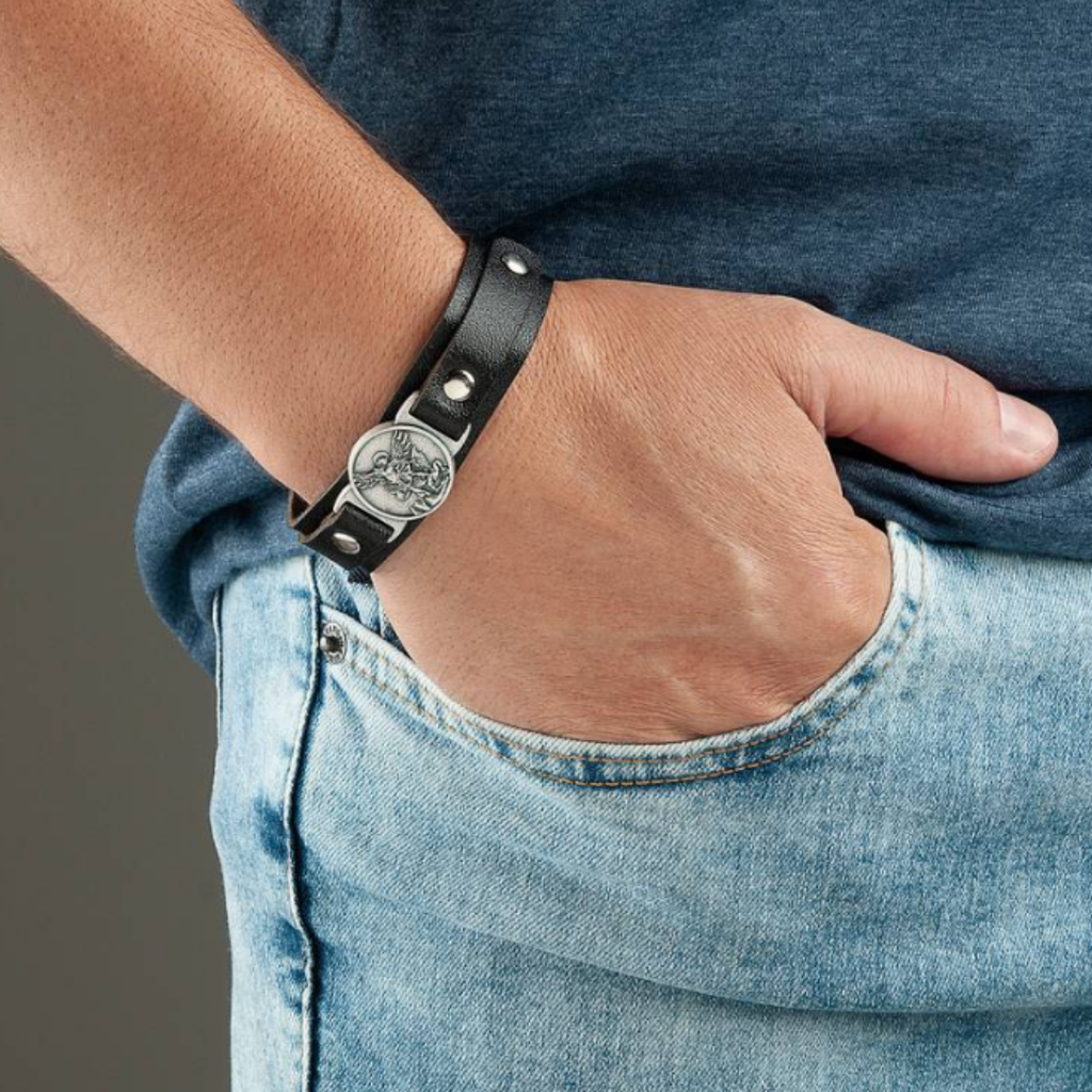 Pulseira de Couro Preta São Miguel Arcanjo