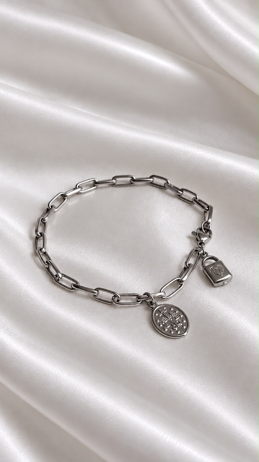 PULSEIRA CADEIA EM AÇO INOX - NOSSA SENHORA DAS GRAÇAS - MEDALHA E CADEADO PEQUENO