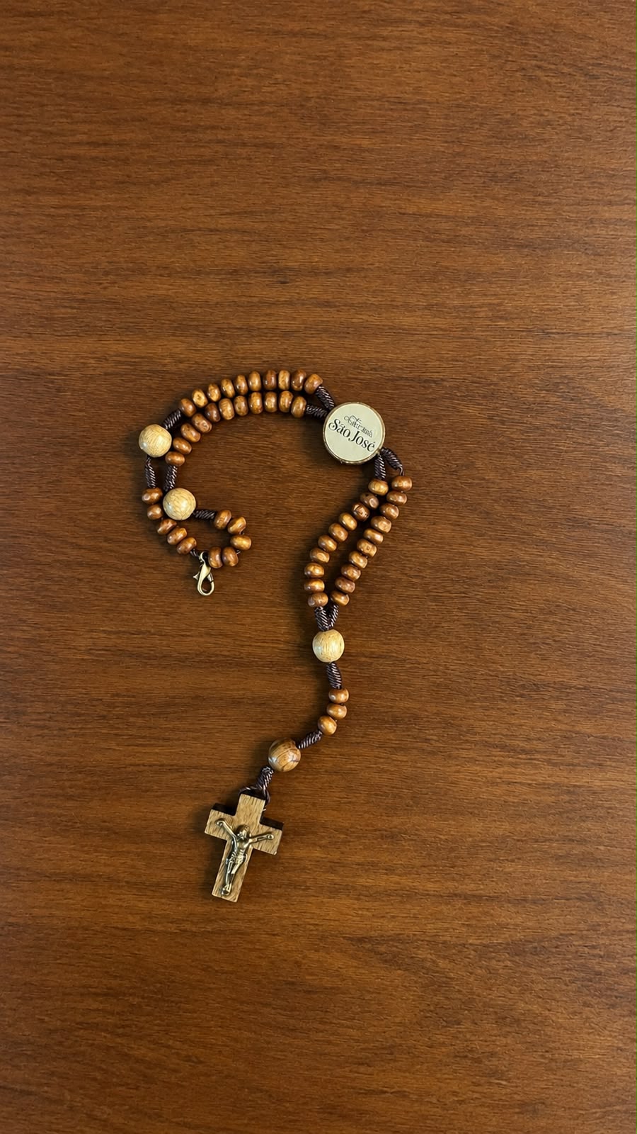 Pulseira Terço de Madeira de São José