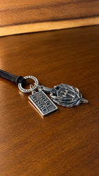 COLAR EM COURO PRETO - ESCUDO DA FE DE SAO MIGUEL